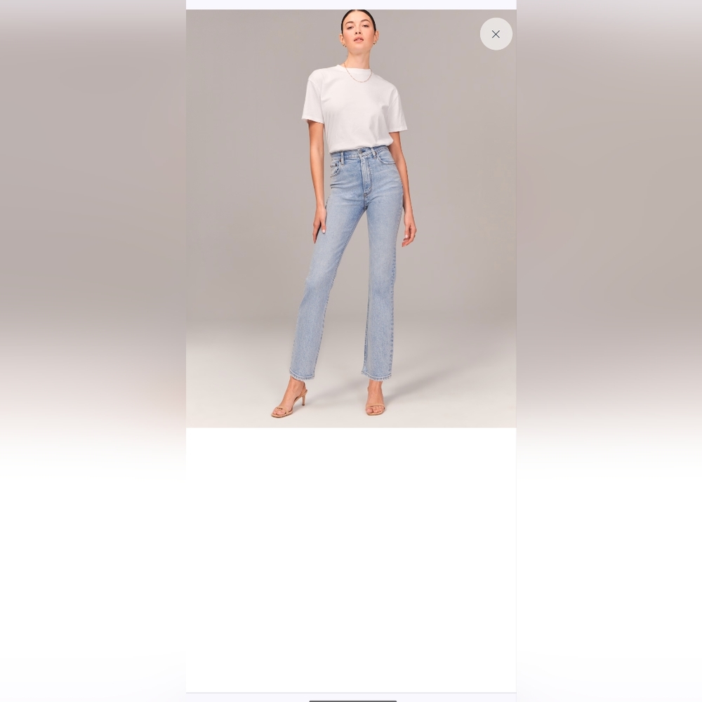 Abercrombie & Fitch The Ankle Straight Ultra High Rise